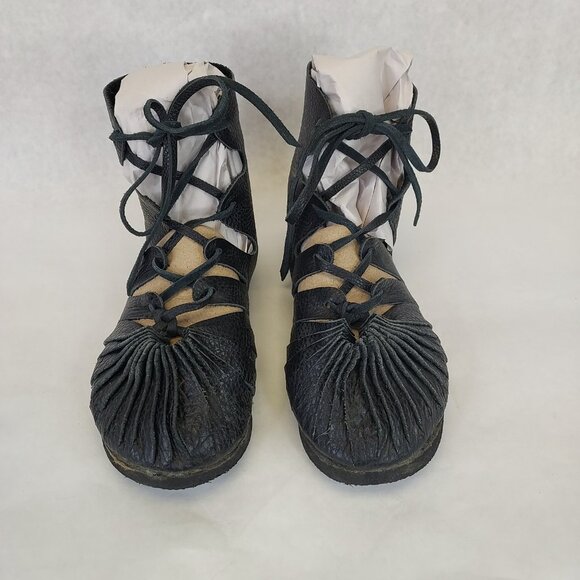 Medieval Ghillie Sandals Women 8 M Shoes Black Leather Strappy High Top Flats - Picture 1 of 14